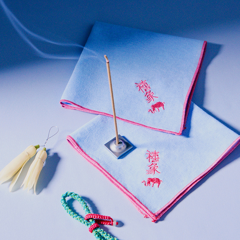 White Jade Gift Set - Image 9